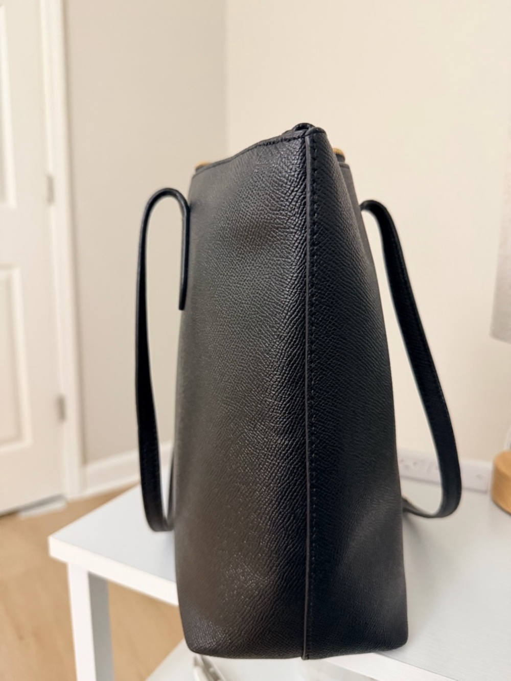 Coach Signature Fiona Zip Tote Bag | Black Pebbled Leather Shoulder Bag - Picture 2 of 9